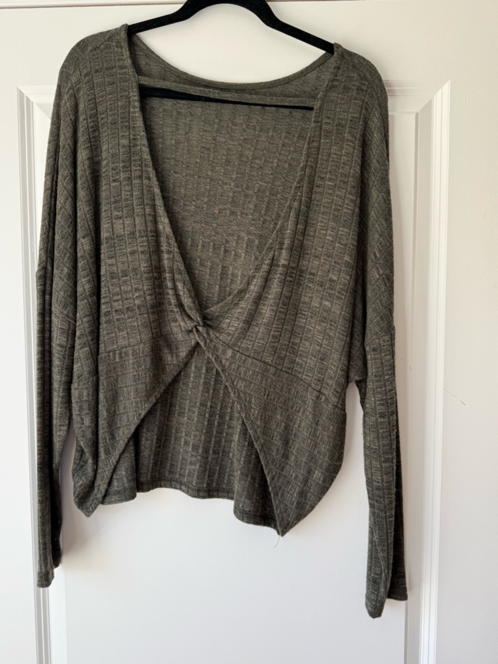 Forever 21 Open Back Knit Sweater, Olive Green, Size 1X